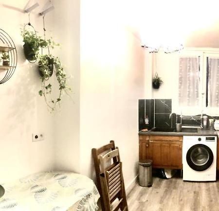 Room With Balcon 20 Minutes From Eiffel Tower Choisy-le-Roi Exterior photo
